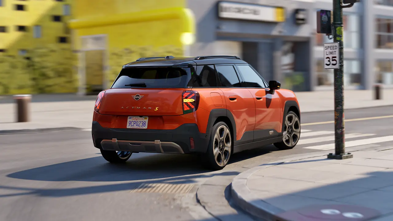 MINI Aceman Electric – Driving Assistant