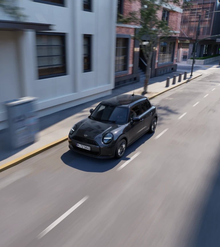 Der MINI Cooper 5-Türer Blackyard