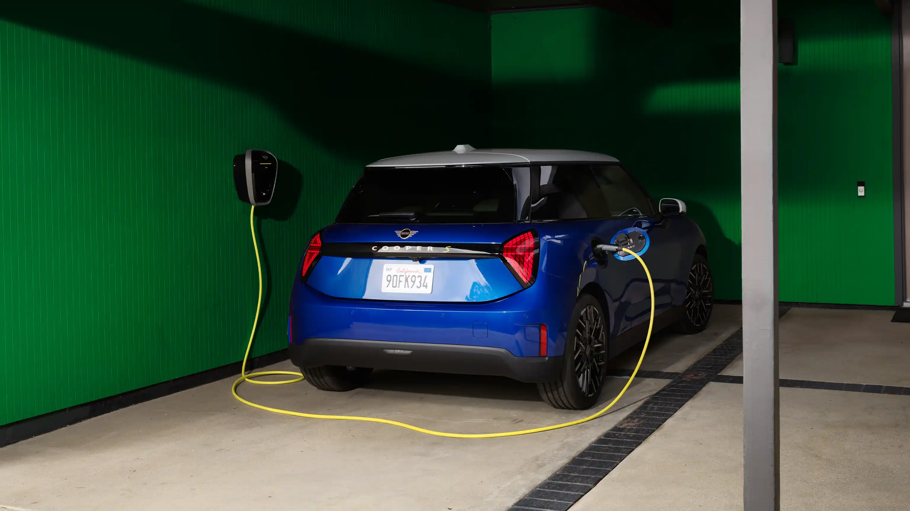 MINI Cooper Electric – Zuhause laden
