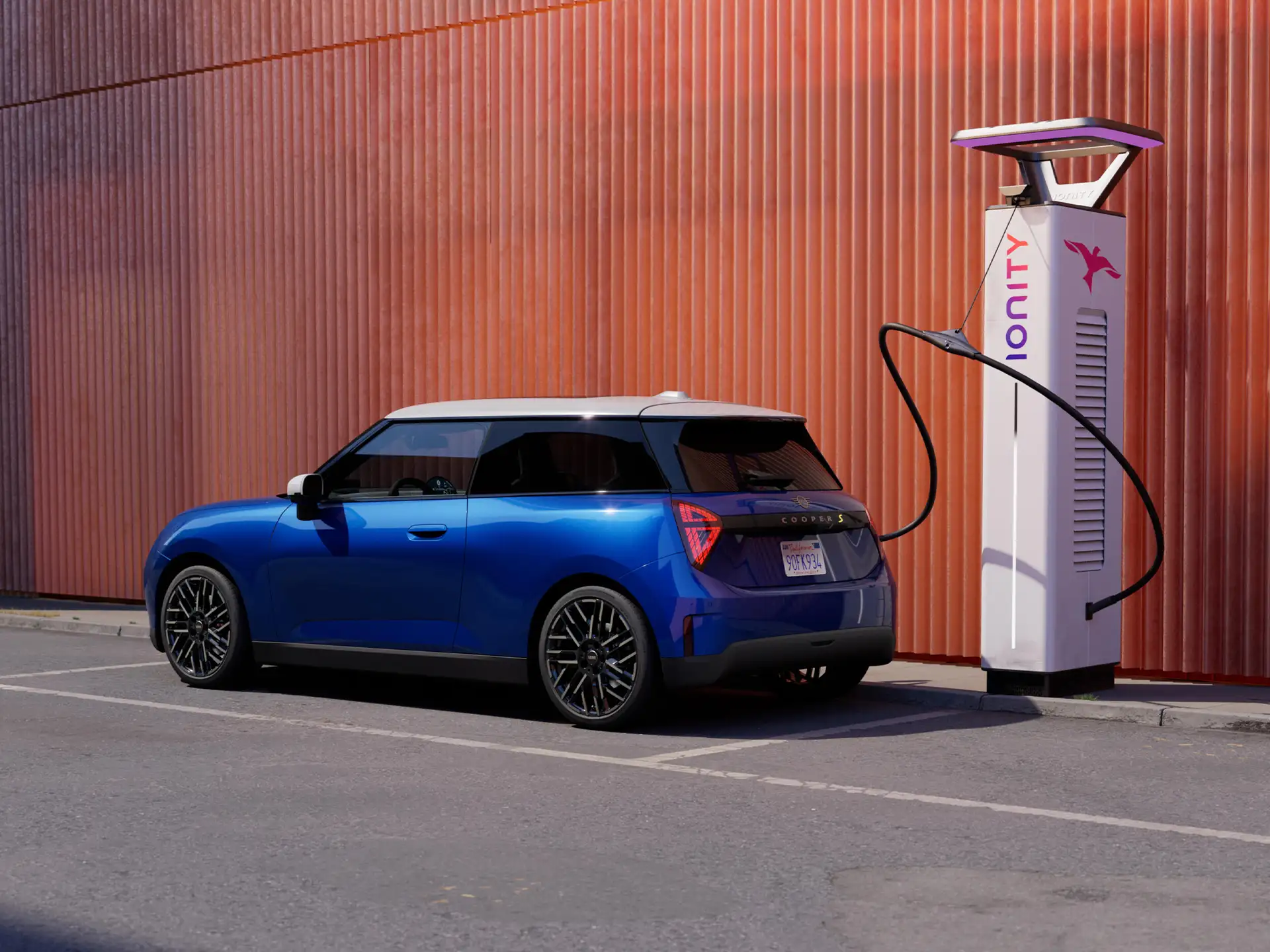 MINI Cooper Electric – Unterwegs laden