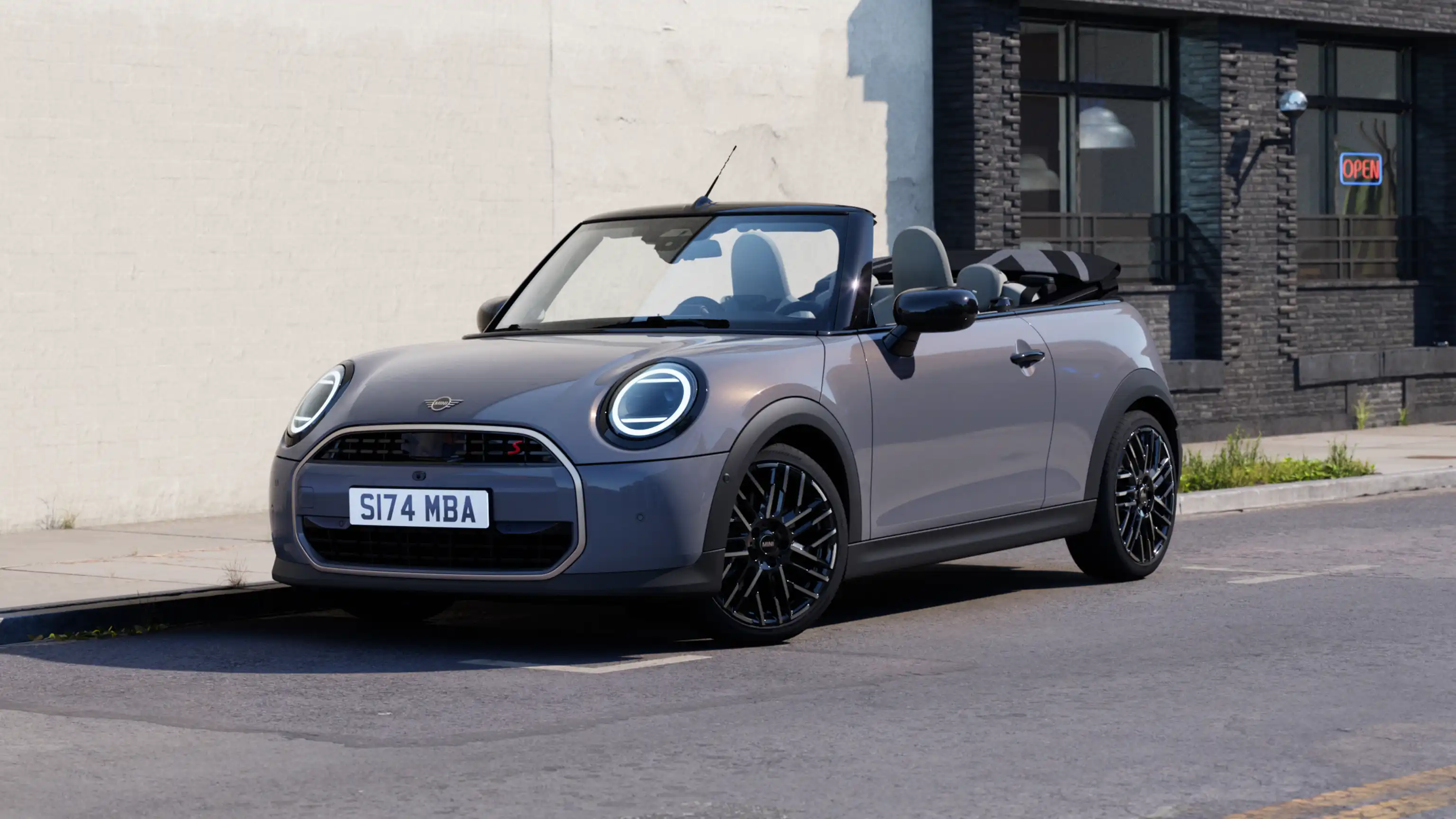 MINI Cooper Cabrio - Video