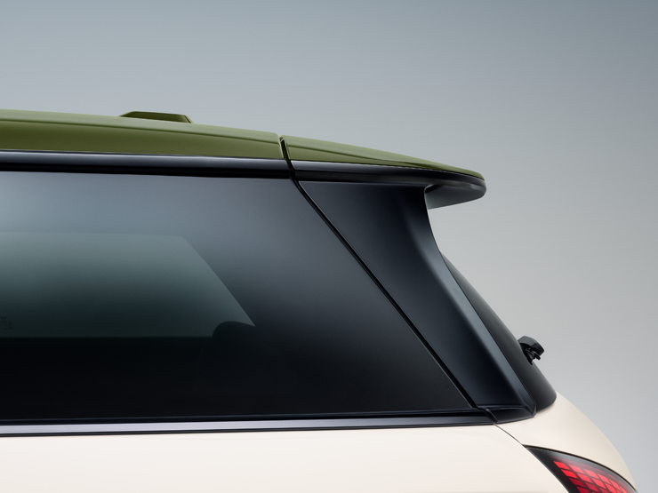 Seitliche Nahaufnahme des MINI Paul Smith Contrast Roof in Nottingham Green