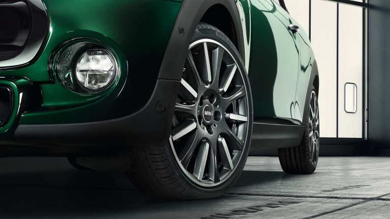 MINI 3-Türer Hatch – grün  – Räder und Reifen