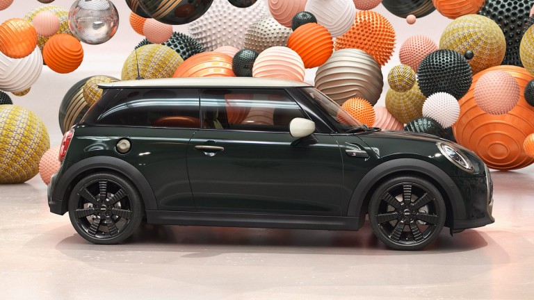 MINI 3 door – Resolute Edition – Rebel Green