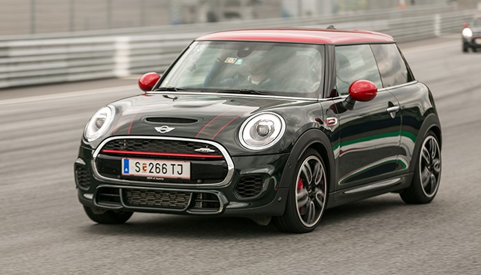 MINI RACING.
