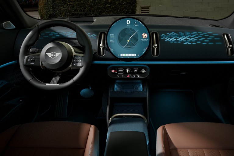 Vollelektrischer MINI Countryman – Interieur – Cockpit