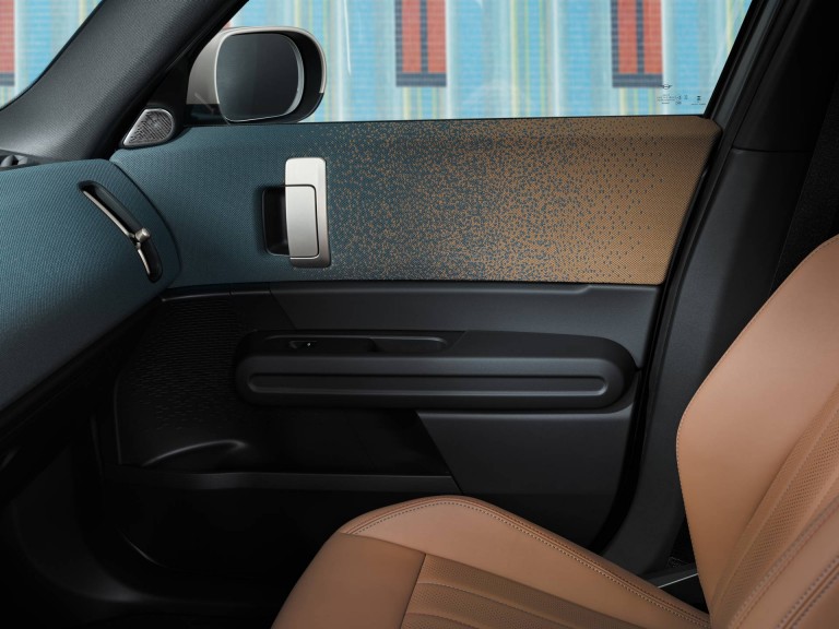 Vollelektrischer MINI Countryman – Interieur – Materialien