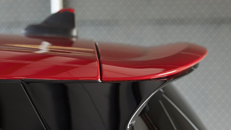 MINI John Cooper Works Clubman – Heckspoiler – rot