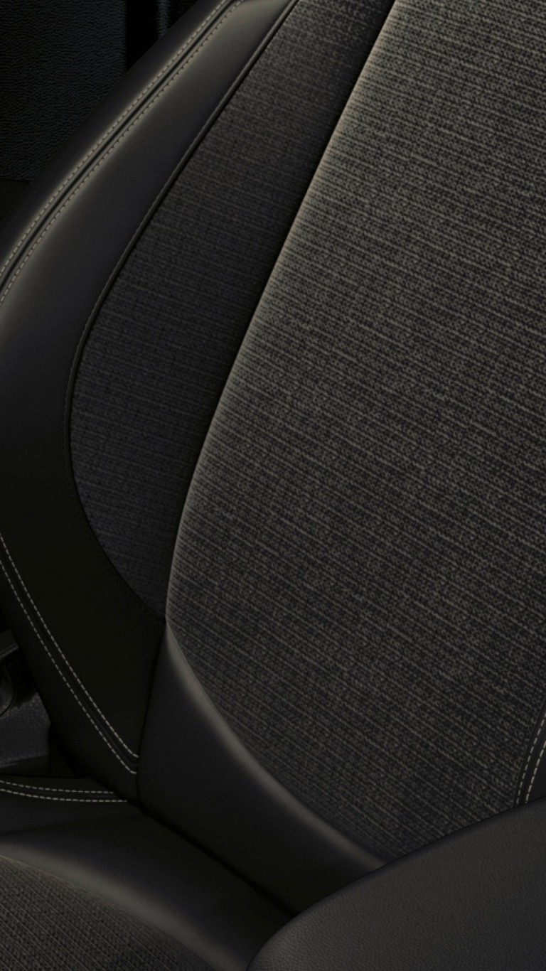 MINI Cooper SE Countryman – Interieur – klassische Ausstattungsvariante