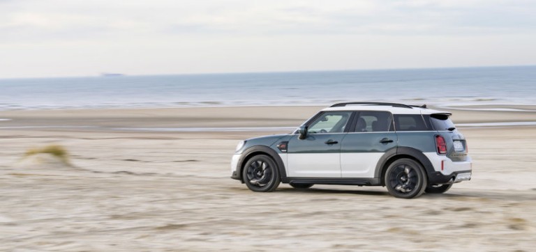MINI Countryman Uncharted Edition