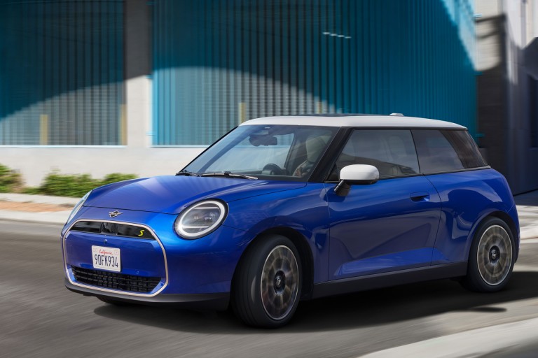 MINI Electric - expérience digitale - mises à jour connectées