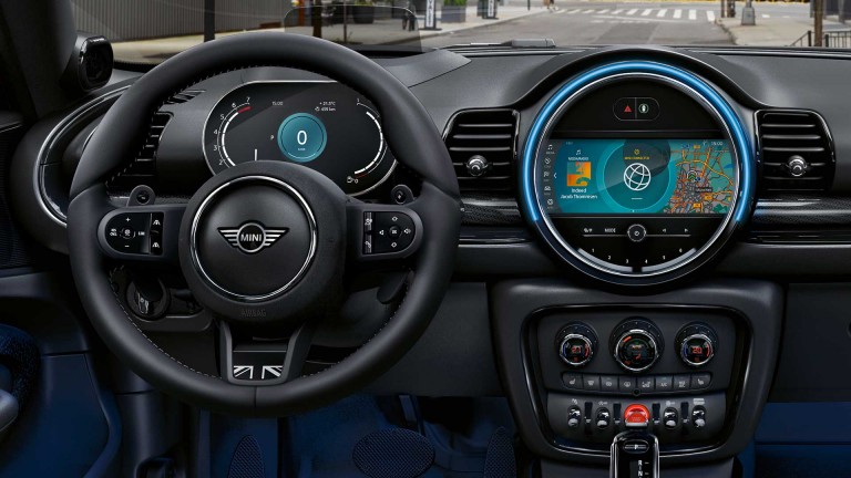 MINI Clubman – cockpit – pacchetti comfort e tech