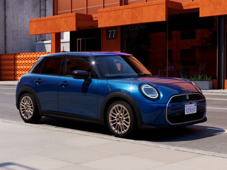 MINI Cooper 5 door – Esperienza di guida – Parking Assistant