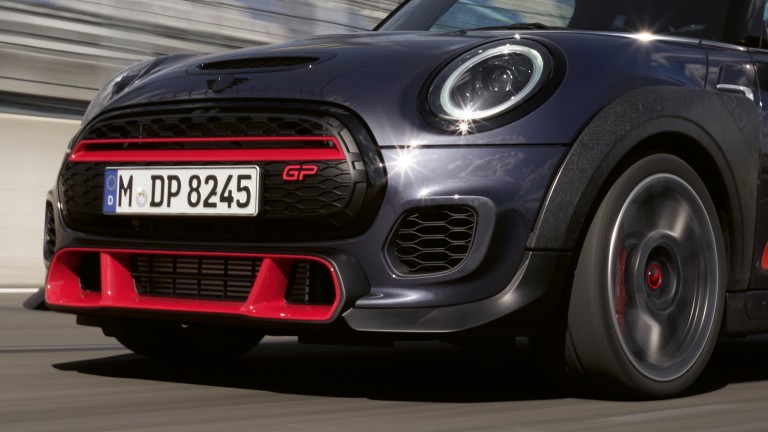 MINI John Cooper Works GP – vista anteriore – paraurti 