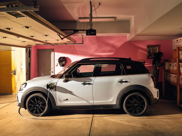 MINI Cooper Countryman SE – panchetta da picnic – panchetta estraibile