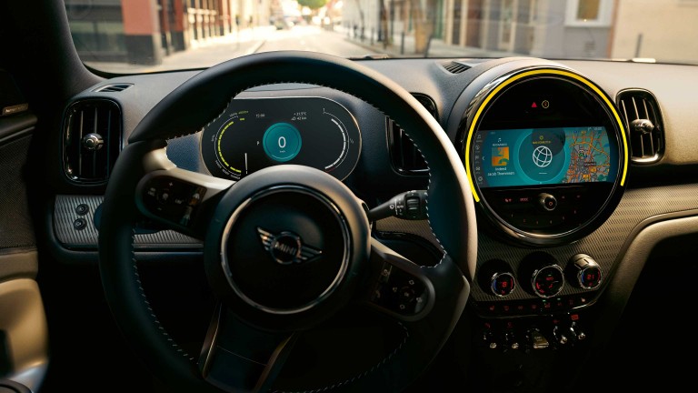 MINI Countryman SE – cockpit – pacchetti comfort e tech