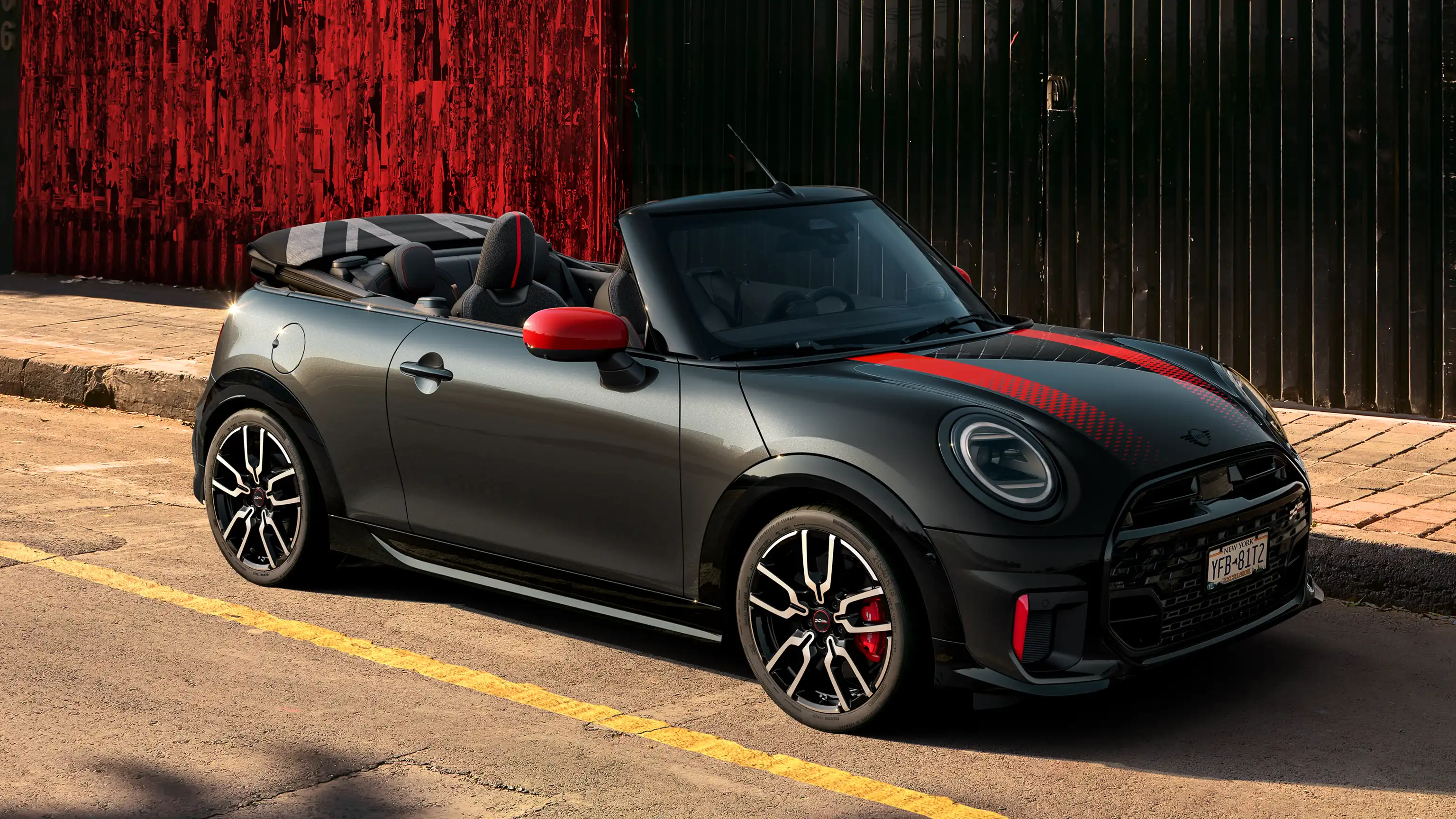 MINI JCW - Cooper Cabrio - Teaser