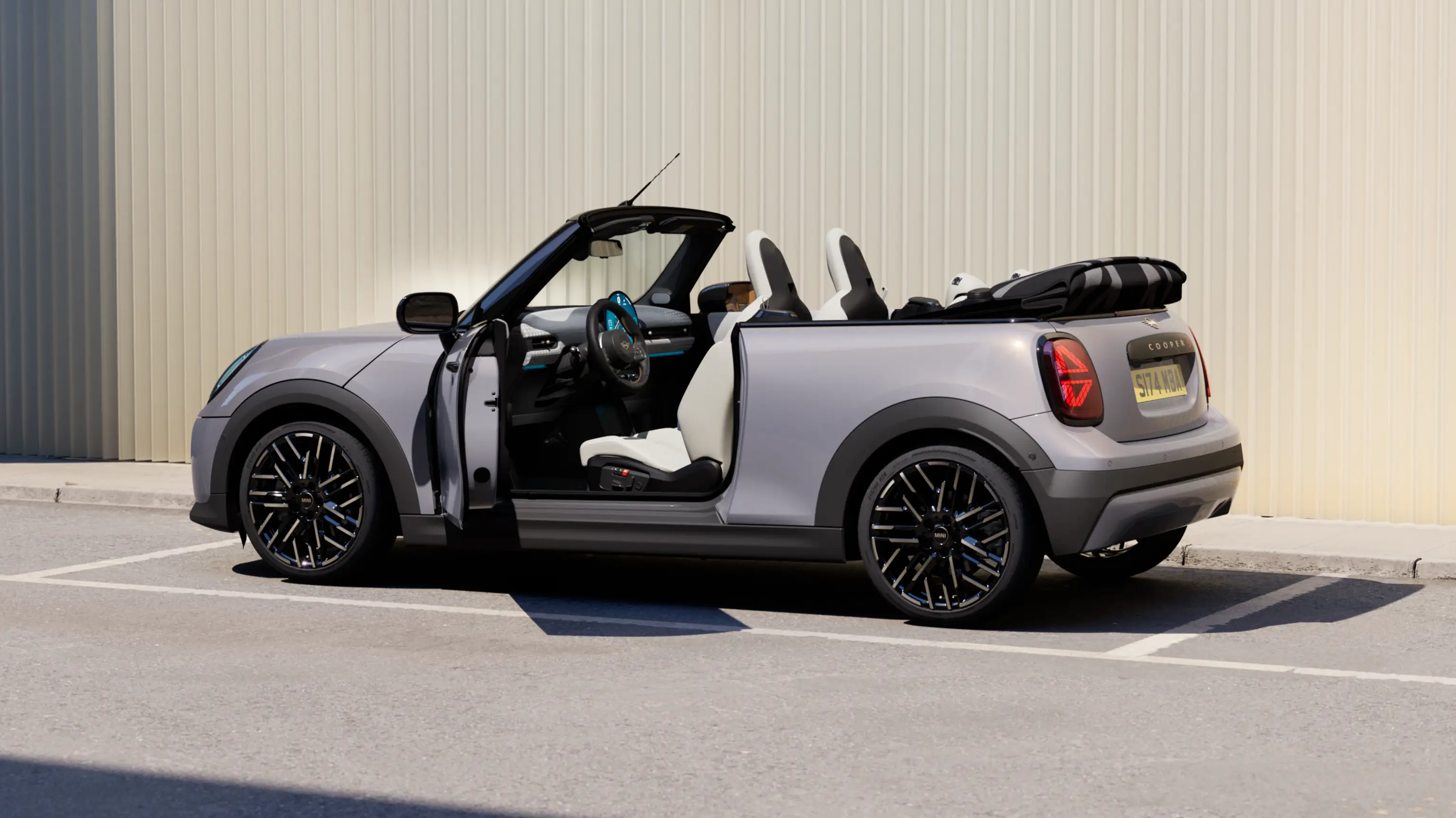 MINI Cooper Cabrio - teaser - variantes et prix