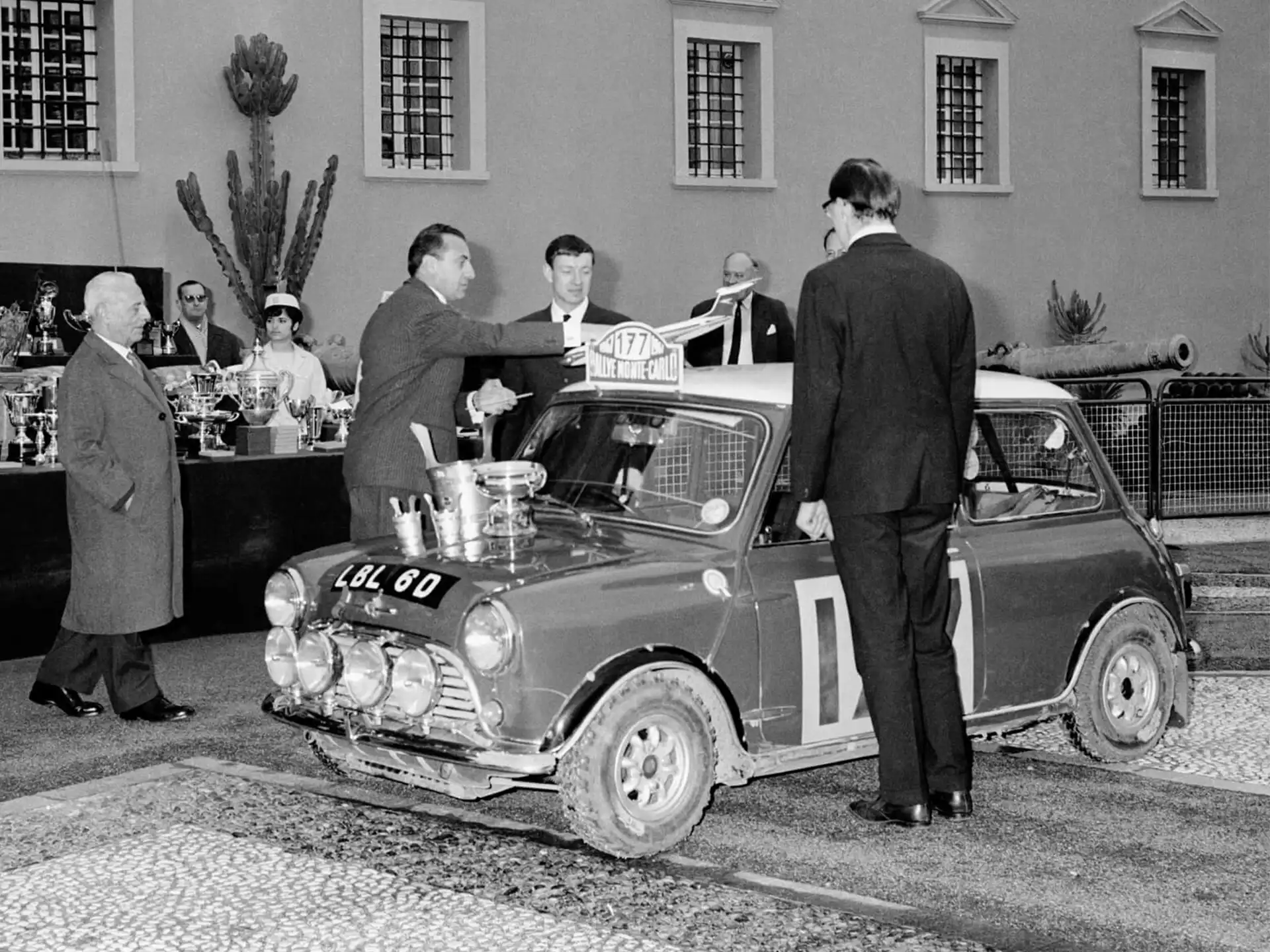 MINI John Cooper Works – Trophy MINI