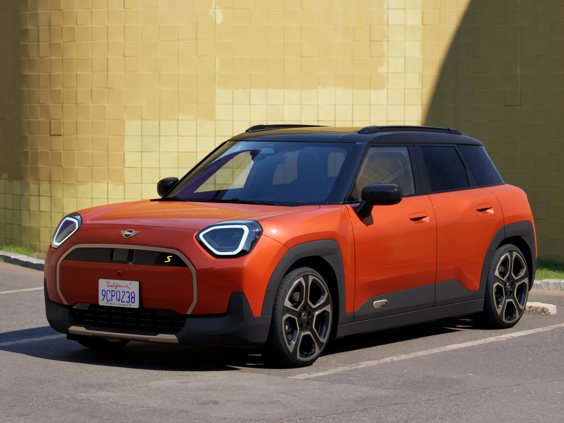 MINI Frühjahr und Sommer - MINI Aceman rechter Seitenanblick